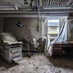 Cresson Sanatorium &quot;HELP&quot; Fine Art Print