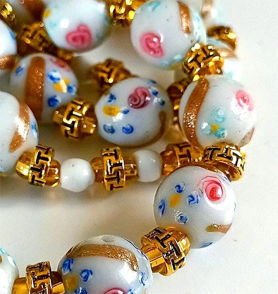 Antique Venetian Necklace\Aventurine Murano Glass Beads\Fiorato vintage Murano necklace\white\Rare Antique venetian glass beads\rose flowers