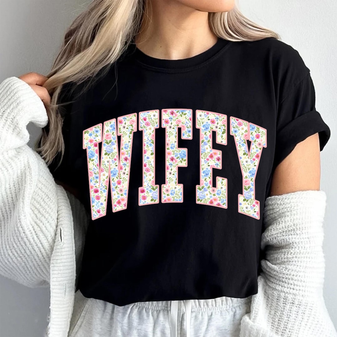Wifey PNG, Floral Wifey Letters PNG, Wife Aesthetic PNG, Romantic Retro ...