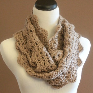 Chunky Crochet Infinity Scarf Pattern, Infinity Cowl Pattern, Circle Scarf Pattern image 5