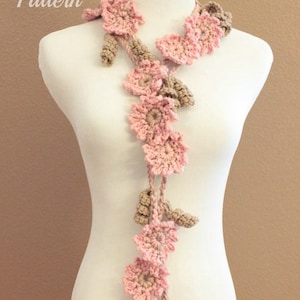 Crochet Flower Scarf Pattern, Crochet Scarf Pattern, Flower Lariat Pattern, Easy Crochet Pattern