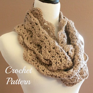 Chunky Crochet Infinity Scarf Pattern, Infinity Cowl Pattern, Circle Scarf Pattern image 1