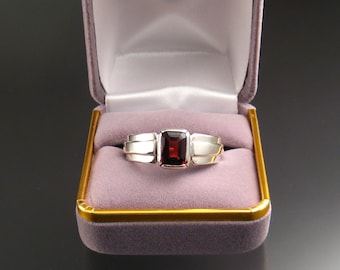 Garnet Man's Ring, Sterling Silver Made to Order in Your Size - Main Image