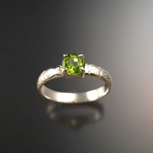 Peridot Wedding ring Victorian floral pattern band Engagement ring Handmade to order in your size image 2