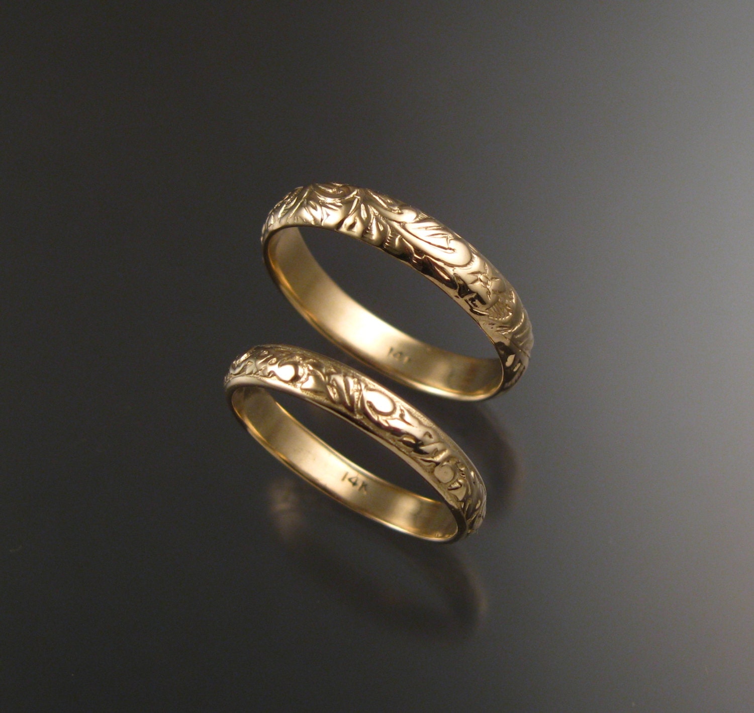 Yellow Gold Floral pattern Band wedding set His and Her's