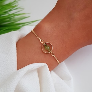 Gold Peridot Bracelet, Peridot Crystal Bracelet, Peridot Birthstone Jewelry, August Birthstone Bracelet, Friendship Bracelet, Birthday Gift