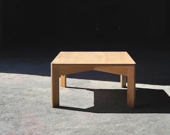Table basse - Compacte et fonctionnelle