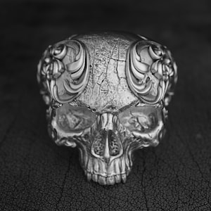 Sterling Silver Skull Ring, Gothic Skull Jewelry, Handmade Men’s Biker Ring, Punk Rock Skull Ring, Statement Jewelry, Heavy Metal Ring