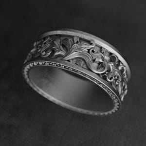 Anillo de compromiso con motivo de hoja tallada para él, anillo de bodas para hombre con adorno rococó oxidado en plata de ley, anillo de compromiso floral para hombre
