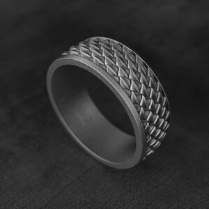 Dragon Scale Oxidized Silver Wedding Band Ring Men, Unique Animal Dragon Ring to Dad, Engraved Promise Ring For Husband, Gift For Boyfriend