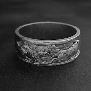Running Wolf Silver Band Ring, Handmade Animal Jewelry, Sterling Silver Wolf Ring for Men, Wild Nature Statement Ring, Biker Gift