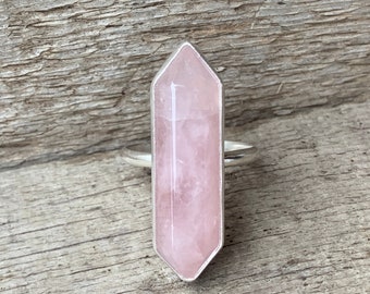 Rocker Hexagon Pink Rose Quartz Wand Double Terminated Point Sterling Silver Ring | Geometric Jewelry | Rose Quartz Ring | Healing Crystal