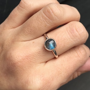 Minimalist Elegant Solitaire Blue Grey Labradorite 8mm Round Sterling Silver Ring | Solitaire Ring | Engagement Ring | Gifts for Her