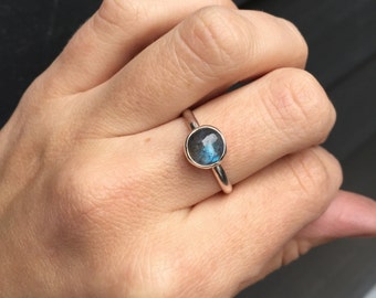 Minimalist Elegant Solitaire Blue Grey Labradorite 8mm Round Sterling Silver Ring | Solitaire Ring | Engagement Ring | Gifts for Her