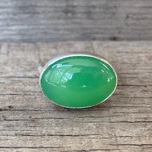 Horizontal Elegant Oval Bright Green Chrysoprase Sterling Silver Ring | Chrysoprase Ring | Boho | Green Gemstone Ring | Gifts for Her |