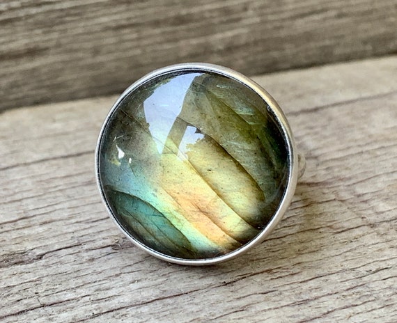 Large Round Labradorite Ring Large Round Labradorite Ring