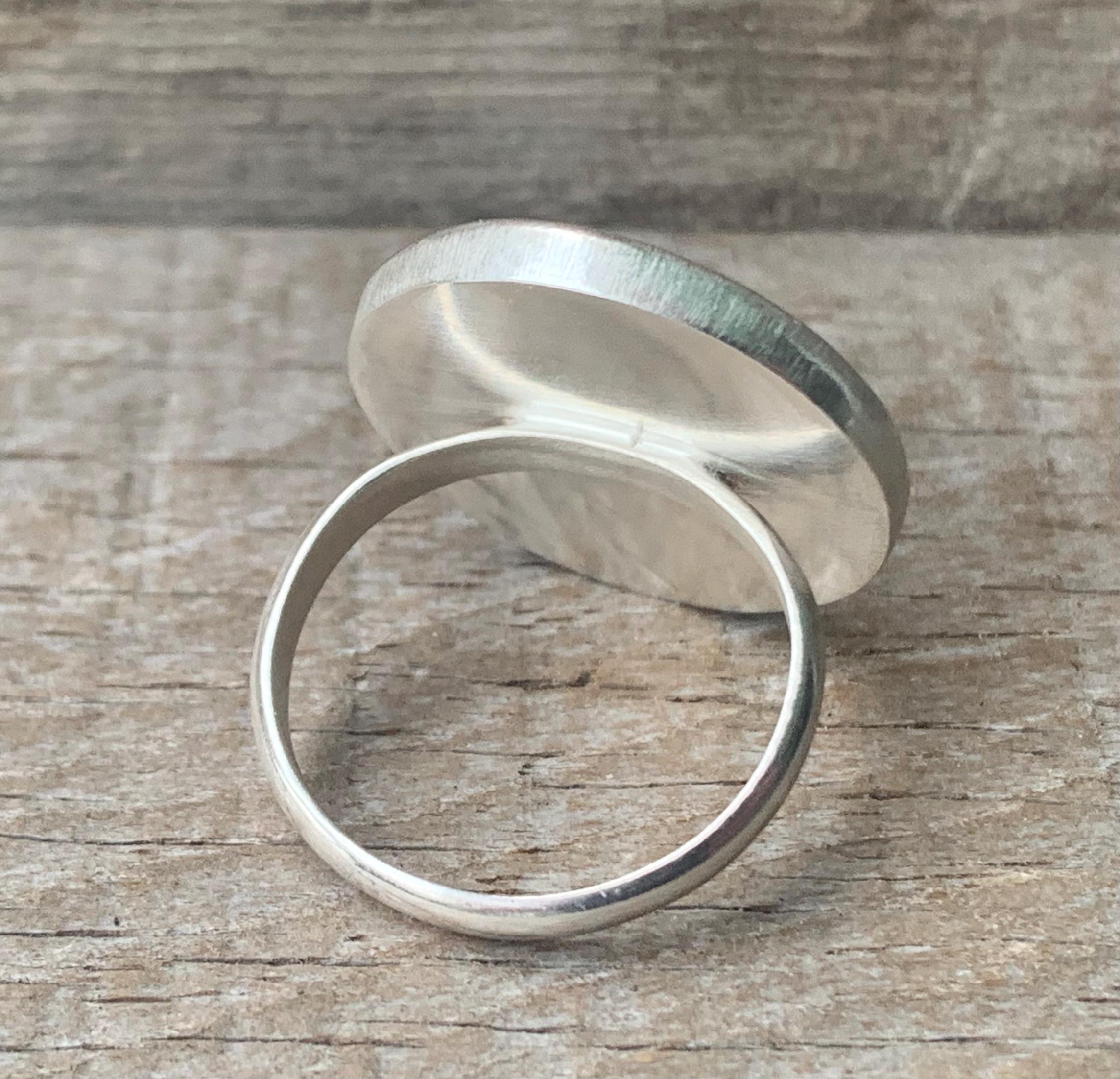 Gold Green Pink Round Paua Abalone Shell Elegant Sterling Silver Ring ...