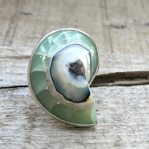 Light Green Sea Nautilus Shell Mother of Pearl and Resin Mermaid Sterling Silver Ring | Shell Ring | Beachy | Boho | Snail Ring | Fossil