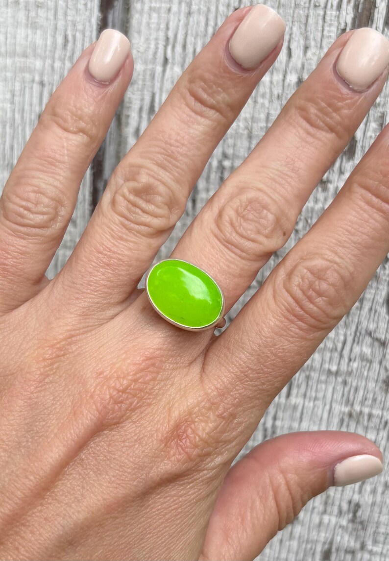 Made to Order Large Oval Neon Green Jadeite Sterling Silver Ring | Made to Order | Green Stone Ring | Jade Ring | Boho | 90s Jewelry image 3