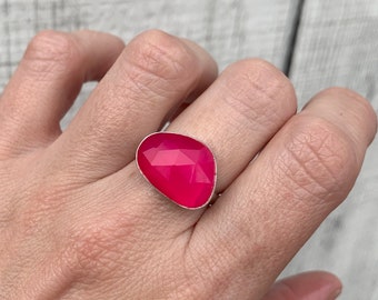 Made to Order Geometric Faceted Hot Pink Chalcedony Sterling Silver Ring | Hot Pink Stone Ring | Boho Ring | Edgy Ring