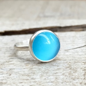 Bright Neon Sky Blue Round Cat&#39;s Eye Sterling Silver Boho Chic Ring |  Luminescent Blue Gemstone Ring | Boho | Rocker | Ocean Ring