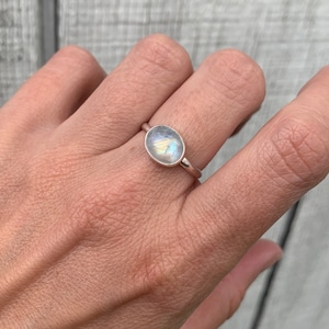 Minimalist Elegant Solitaire Horizontal Setting Oval Moonstone Birthstone Ring in Sterling Silver | Moonstone Ring | Boho | Birthstone Ring