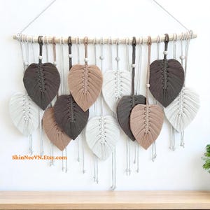 Macrame Leaf Wall Hanging, Leaf Wall Hanging, Boho Wall Decor, New Home Gift, Modern Home Decor, Green Leaves Decor, Boho Macrame, Wall Art.