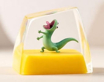 Tom Lizard Hoppers Keycap, Movie Artisan Keycap, Cute Keycap, Desk Decor, Handmade Resin Keycap, Gift for Friend, Silly keycap, Gift For Her