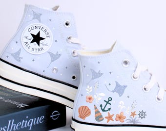 Baskets Converse brodées de coquillages : style côtier fait main