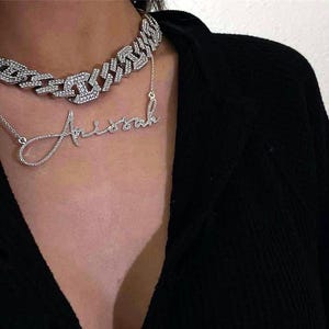 Colar com nome de diamante de 21 fontes, letras em inglês de aço inoxidável, colar com nome escrito à mão de cristal personalizado