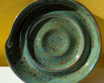 Large handmade ceramic Spoon Rest in Green - Unique glaze, stoneware, practical and beautiful kitchen accessory - Small Gift