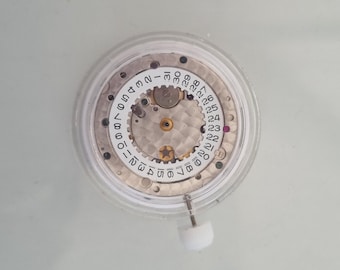 ロレックス 3135 部品番号 432 青いバネ付きバランスホイール。 - Etsy