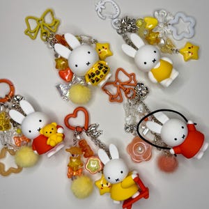 Smoko Miffy Bag Charm – Handmade Kawaii Keychain with Pom-Pom