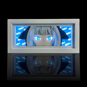 Gawr Gura Hololive VTuber LED Schattenbox | Kawaii Anime Lightbox | Schreibtisch Nachtlicht | Spielzimmer Dekor 3D Papier Schnitt Kunst | Süßer Merch