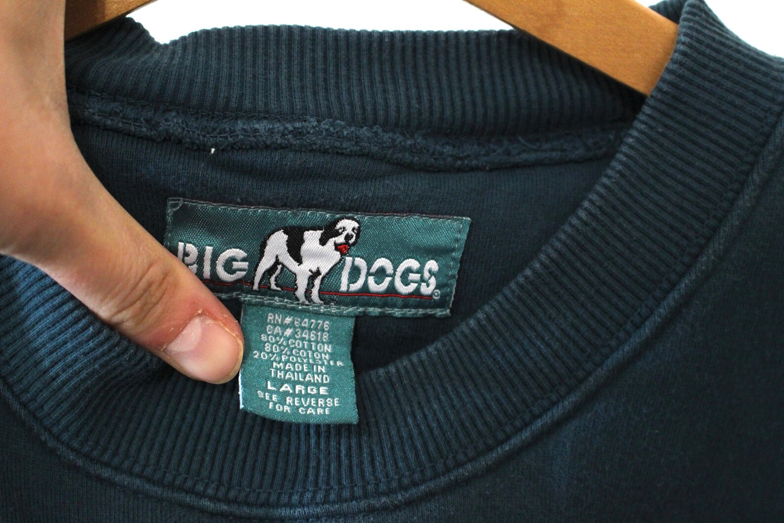 Big Dogs Sweatshirt Vintage
 Vintage Big Dogs Sportswear Sweatshirt