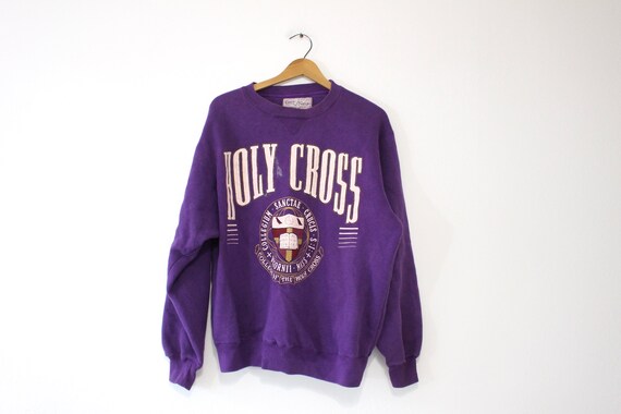 college of the holy cross sweatshirt