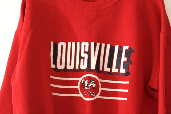 Louisville Cardinals Vintage NCAA Basketball Crewneck Sweatshirt