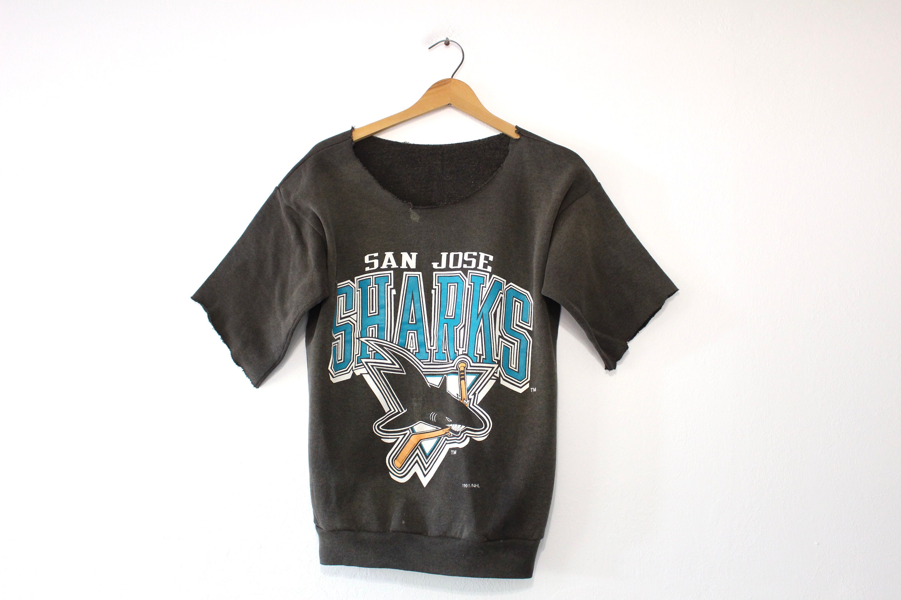 Vintage NHL 90's San Jose Sharks Sweatshirt – VintageFolk