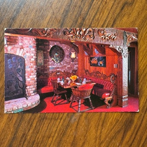 Vintage Kitschy MADONNA INN Coffee Shop Booth Copper Cafe & Bakery Postcard