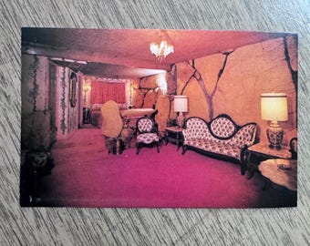 Vintage Kitschy MADONNA INN Motel Hotel Restaurant Bar Everything Nice Room 152 Postcard