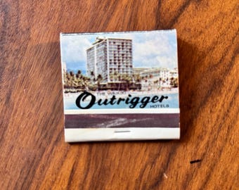 Vintage Outrigger Motel Hotel Hawaii HI Matches Waikiki