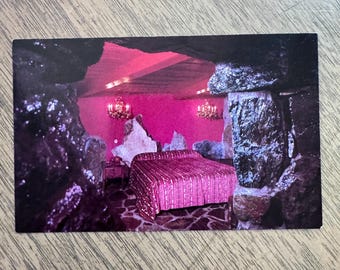 Vintage Kitschy MADONNA INN Motel Hotel Restaurant Bar Old World Room 192 Postcard