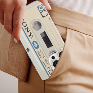 90s Retro Cassette Tape Old school Music Tape Cover for 16e Pro Max 15 14 13 12 11 Pixel 9a Pro 8 7A Samsung S25 edge S24+/25+ A26 A36 A56