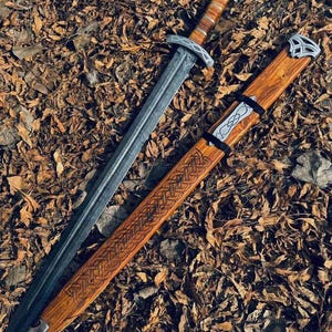 Handmade Forged Damascus Steel Viking Sword Sharp Medieval Sword with Sheath,Viking Sword Gift,Norseman Sword,Damascus Sword,Gift For her