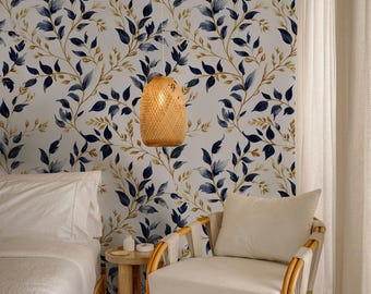 Papier peint floral bleu marine et or : accent botanique élégant