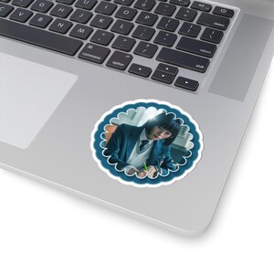 Freundliche Rivalität GL Kdrama Choi Gyeong ( Oh Woo Ri ) koreanische Schauspielerin Kiss-Cut Aufkleber - Perfekt für Laptops, Journals & Geschenke Aufkleber