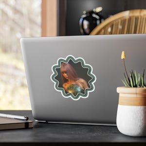 Kdrama (Lee Hye-ri) koreanische Schauspielerin Design künstlerische Kiss-Cut Vinyl Aufkleber Aufkleber - Einzigartiges Modedesign für Wohnkultur Aufkleber