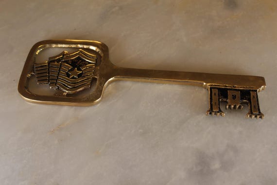 Handmade Brass Master Sergeant Key - image 2