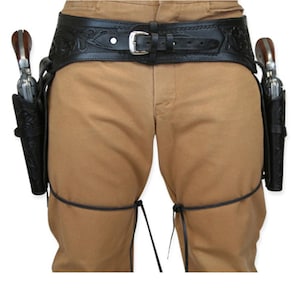 1911 Western Holster and Belt .38/.45 Colt Revolver Dual Holster Black Color Tooled Leather Holster Belt with Drop Loops Western SAAS Rigs