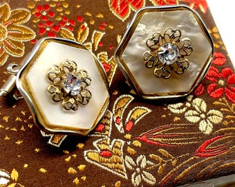 Vtg. Mother of Pearl CUFFLINKS gold tone, uniquely SWANKY HEXAGONAL shape Men’s jewelry for formal wedding, prom